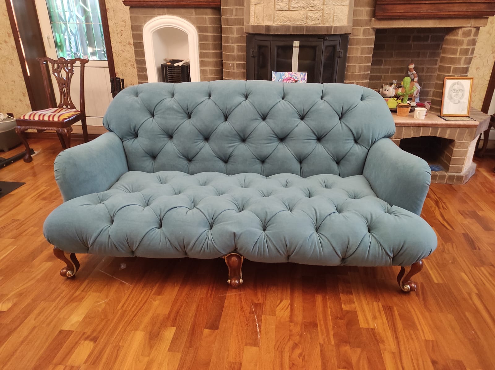 Обивка дивана. Каховская