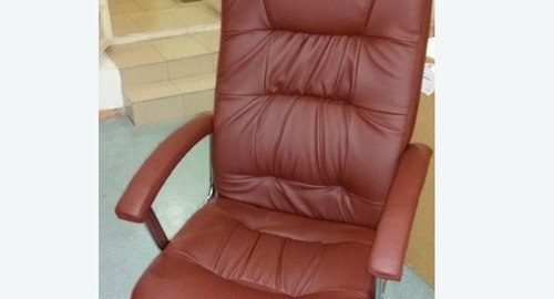 Обтяжка офисного кресла. Каховская